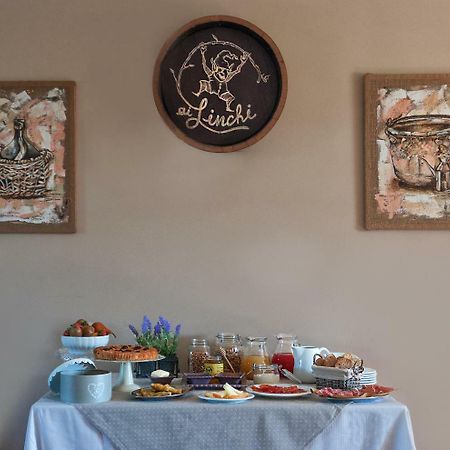 Agriturismo Ai Linchi ลุคคา ภายนอก รูปภาพ