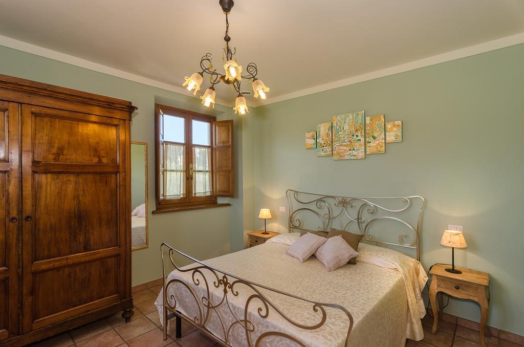 Agriturismo Ai Linchi ลุคคา ภายนอก รูปภาพ