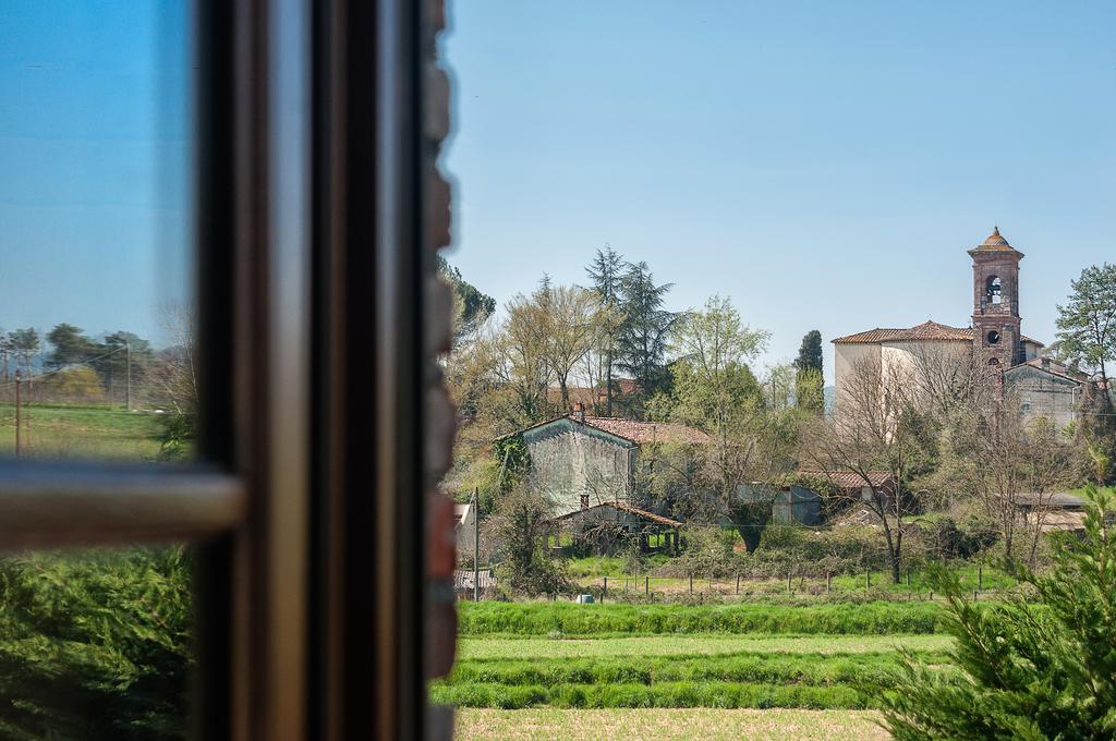 Agriturismo Ai Linchi ลุคคา ภายนอก รูปภาพ