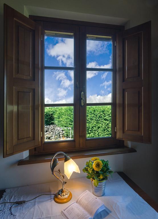 Agriturismo Ai Linchi ลุคคา ภายนอก รูปภาพ